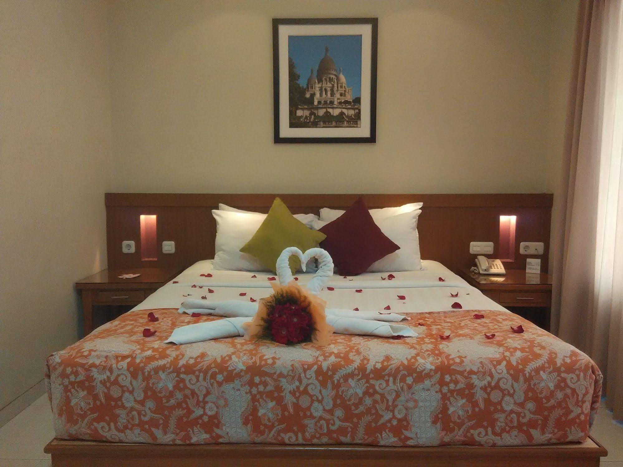 Hotel Sriti Magelang Exteriér fotografie
